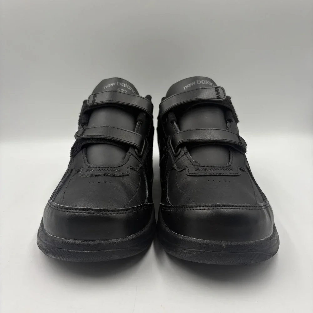 New Balance 577 Walking Shoes Womens Size‎ 9 Black Leather Comfort Sneakers